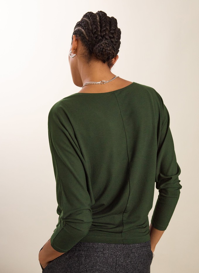 Ella Relaxed V-Neck Top from Baukjen