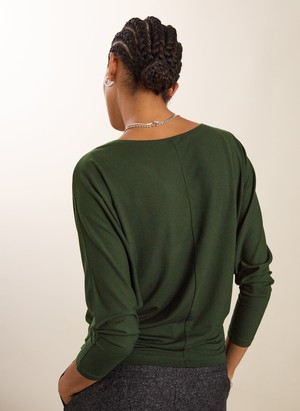 Ella Relaxed V-Neck Top from Baukjen