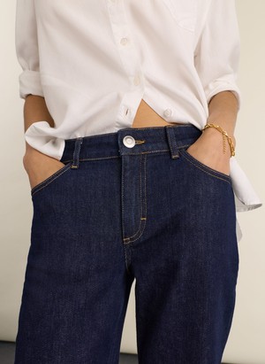 Kim Straight Leg Mid Rise Jeans from Baukjen