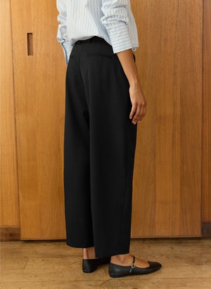 Evora Wool Blend Barrel Leg Trousers from Baukjen