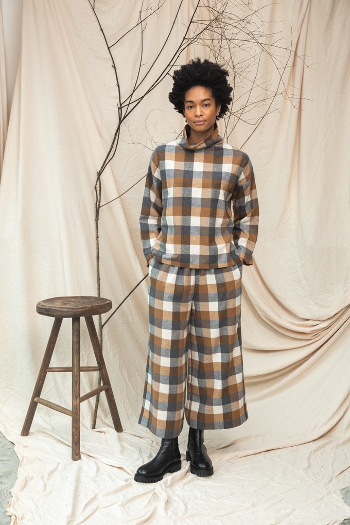 Ula-Cay Recycled Cotton Blend Brushed Twill Check Top in Tan Check from Beaumont Organic