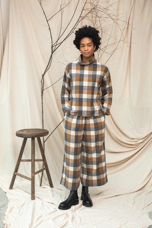 Ula-Cay Recycled Cotton Blend Brushed Twill Check Top in Tan Check from Beaumont Organic