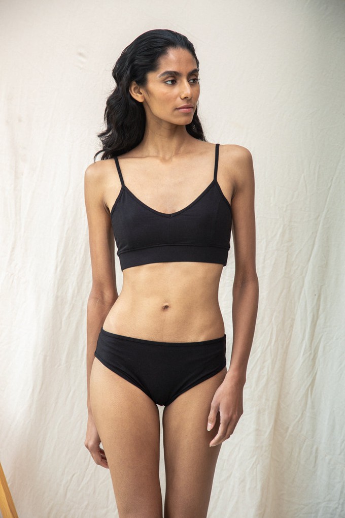 Zaria Bamboo & Organic Cotton Blend Knickers in Black from Beaumont Organic