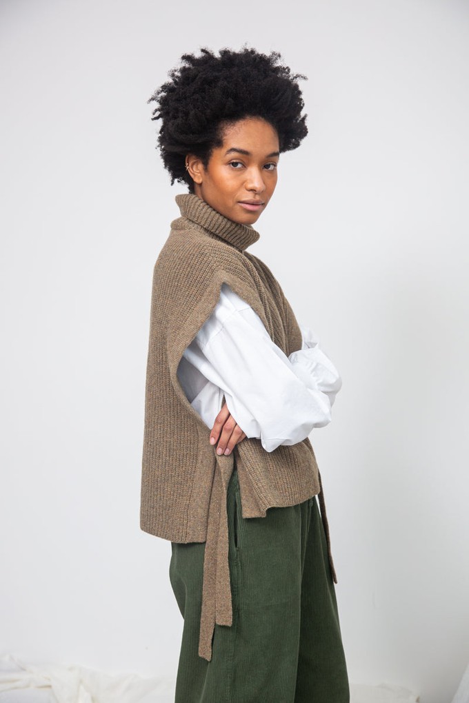 Kanon Recycled Wool Knitted Vest in Taupe Marl from Beaumont Organic