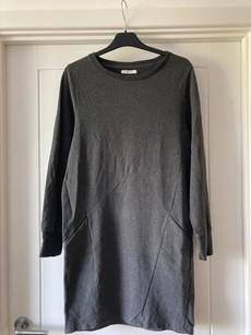 Dress In Grey Size S via Beaumont Organic