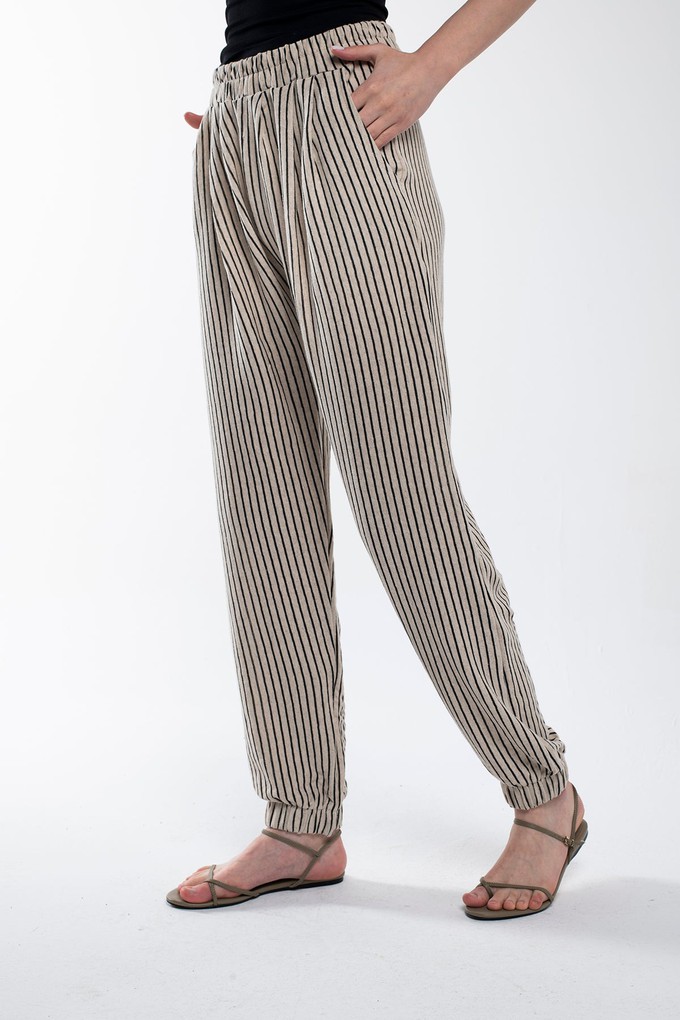 Striped Linen Pants with Elastic Legs from Bee & Alpaca