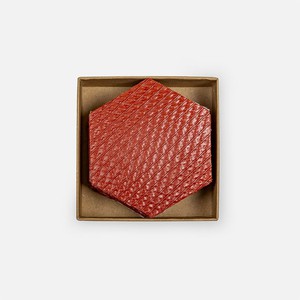 8 Hexagon onderzetters van brandslang – Stoer & Stijlvol from BENDL