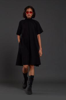 Sutton Dress Black via Bhoomi