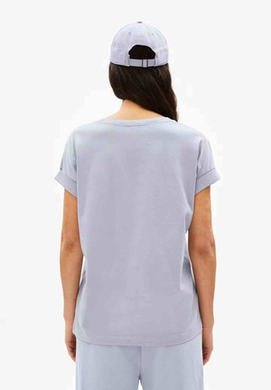 Idaara t-shirt - misty morning from Brand Mission