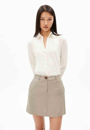 Nalaannia blouse - oatmilk from Brand Mission