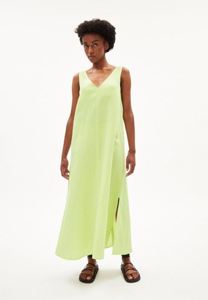 Jornaa lino jurk - light lime from Brand Mission