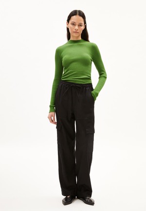 Alaania coltrui - Ivy Green from Brand Mission