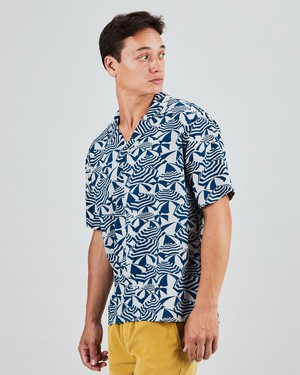 Sombrillas Aloha Shirt Blue from Brava Fabrics