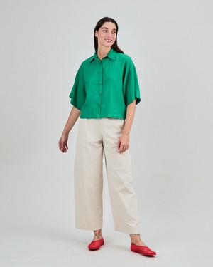 Boxy Squared Blouse Green from Brava Fabrics