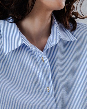 Seersucker Boxy Blouse Blue from Brava Fabrics