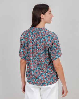 Asis Percales Passerine Aloha Blouse Mist from Brava Fabrics