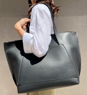 City Shopper from CANUSSA