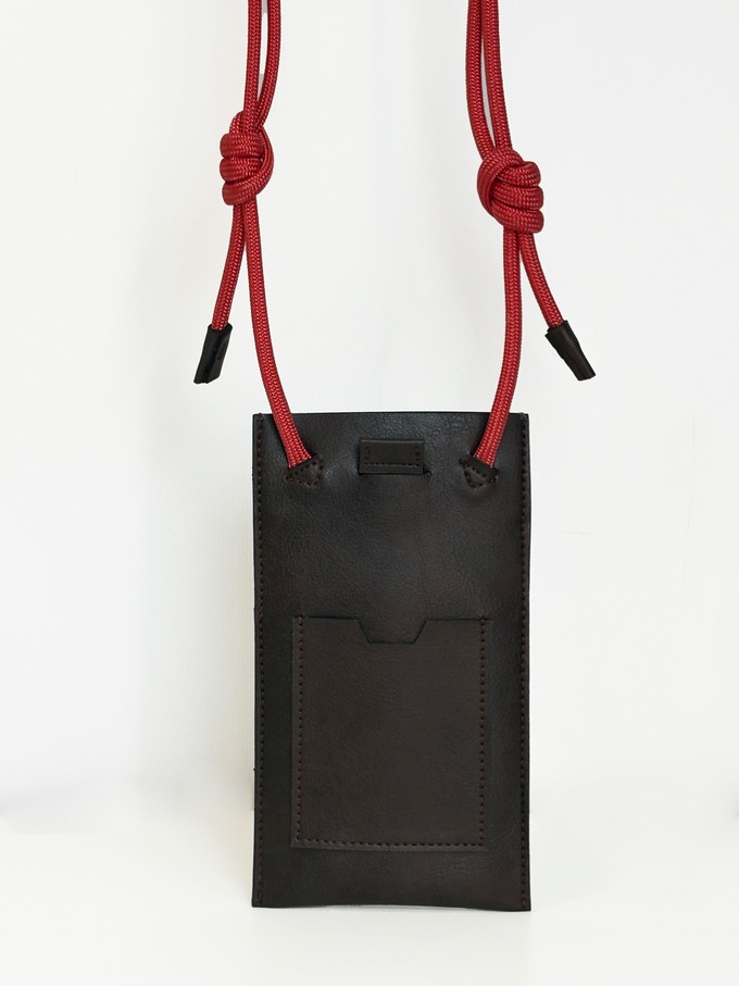 Move phone case - Chocolate Brown from CANUSSA