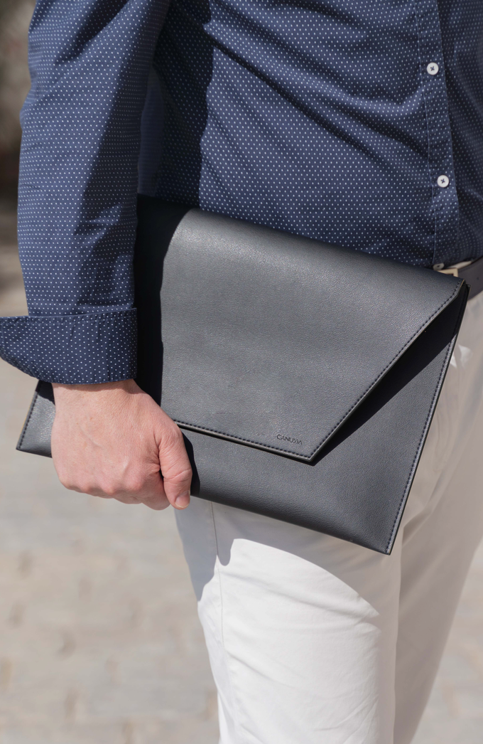 Protect laptop sleeve 14" - Corn Black from CANUSSA