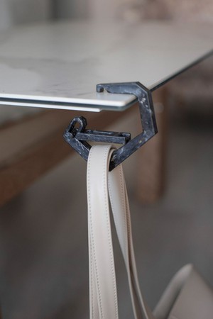 Closset Canussa - Bag & Backpack hook from CANUSSA