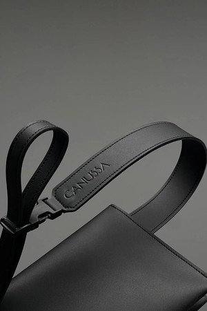 Cross bum bag - Black from CANUSSA
