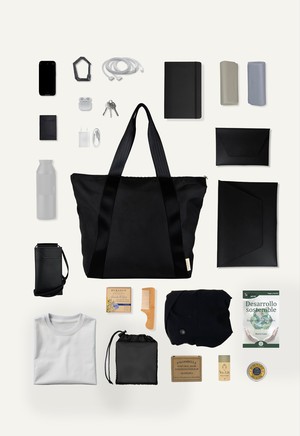 Sporty Bag - Black (Exclusive Collection) from CANUSSA