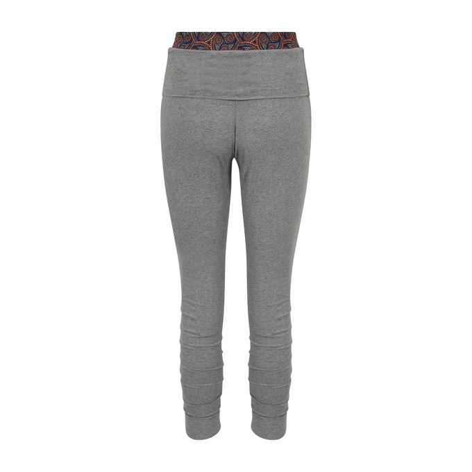 Grey Hidden Heat Crops from chaYkra