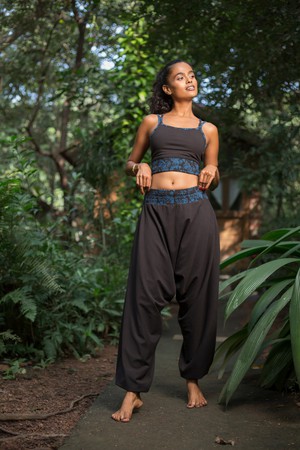 Wanderlust Black Harems from chaYkra