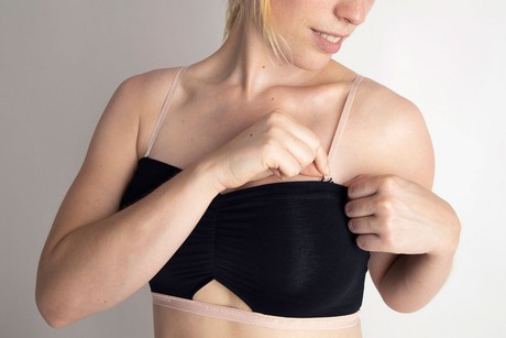 Outlined Bra - Juniper Black