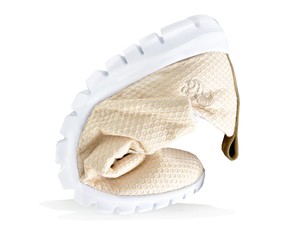 thies ® Reflexrunner vanilla | vegan aus recyceltem PET from COILEX
