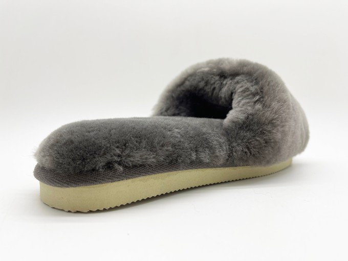 thies 1856 ® Fluffy Slide grey (W) from COILEX