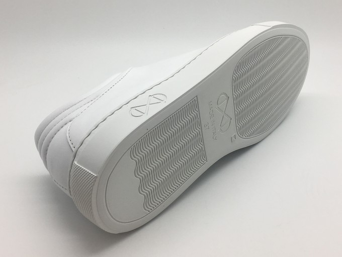 nat-2™ Sleek Low all white from COILEX