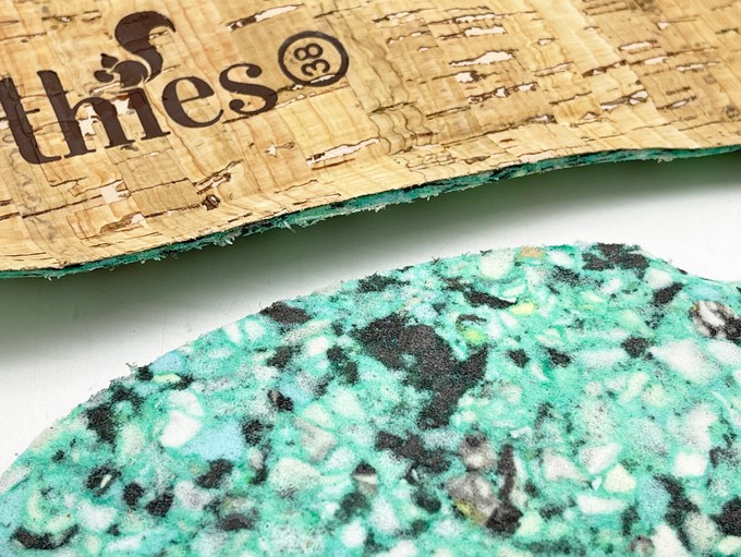 thies ® Reflexrunner emerald | vegan aus recyceltem PET (W/X) from COILEX