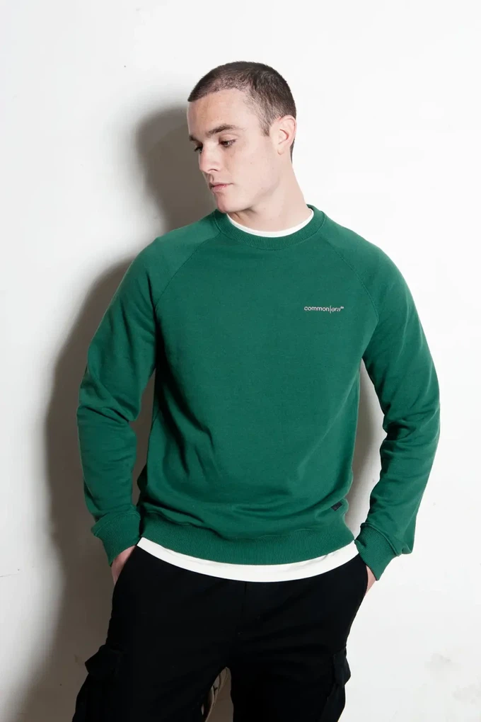 Sustainable sweater Wale | verde from common|era sustainable fashion