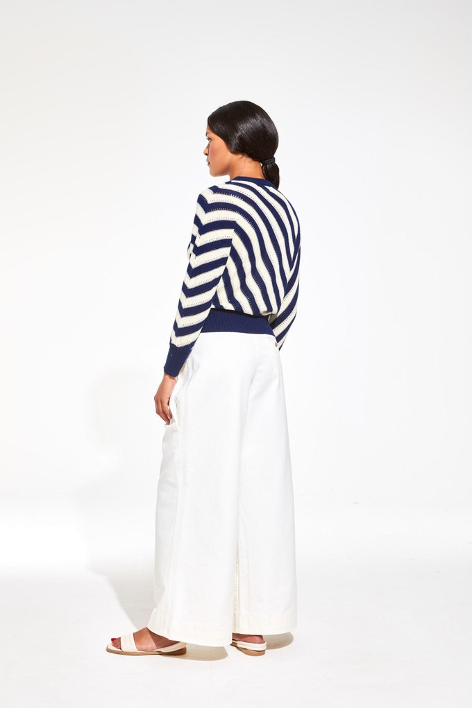 IZIA PRIMA NAVY SWEATER from Cool and Conscious