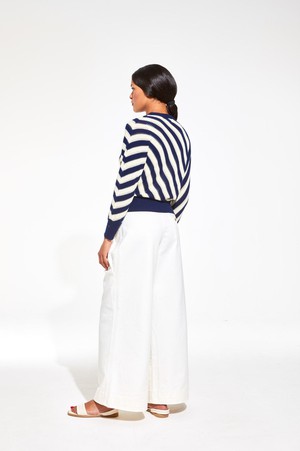 IZIA PRIMA NAVY SWEATER from Cool and Conscious