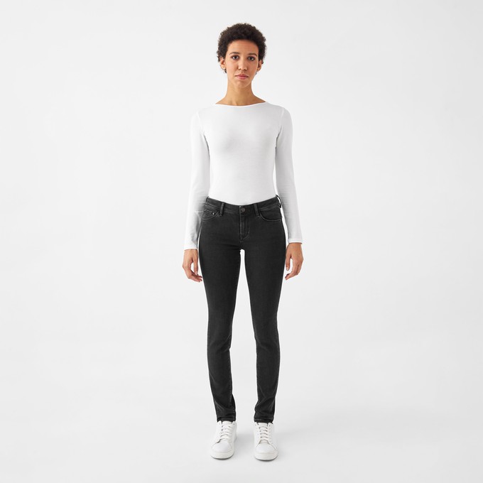 MID SUN Slim Comfortstretch - Basic - Black Denim from DAWN Denim MID SUN Slim Comfortstretch - Basic - Black Denim from DAWN Denim