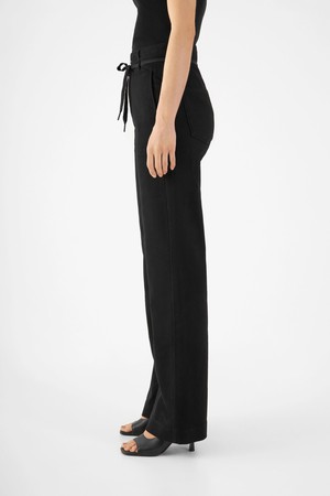 DEW Flared Soft Denim - French Pocket - Stay Black from DAWN Denim