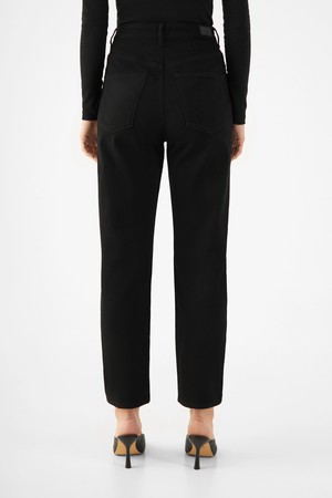 STARDUST O-Shape Soft Denim - Classic - Stay Black from DAWN Denim