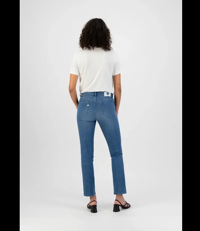 MUD Jeans •• Jeans Faye Straight | authentic indigo from De Groene Knoop