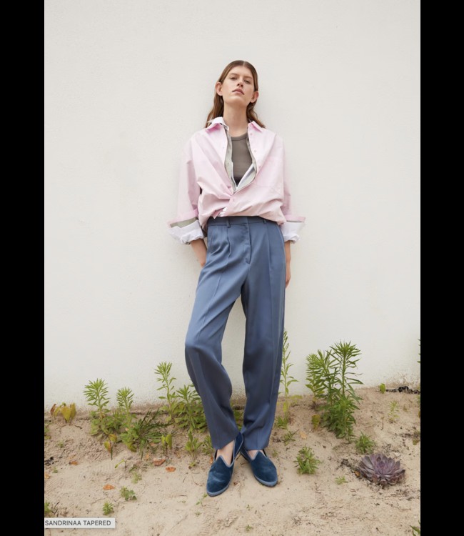 ARMEDANGELS ••Broek  SANDRINAA TAPERED | Iron blue from De Groene Knoop