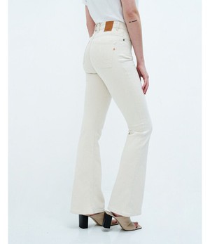 KUYICHI •• Lisette Flare Undyed | Off White from De Groene Knoop