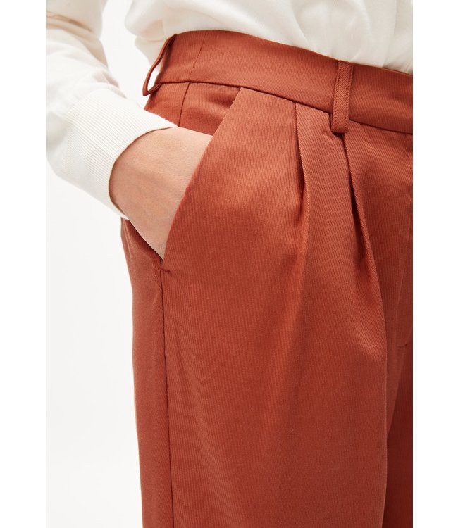 ARMEDANGELS •• ARETAA | BROEKEN IN TENCEL LYOCELL from De Groene Knoop