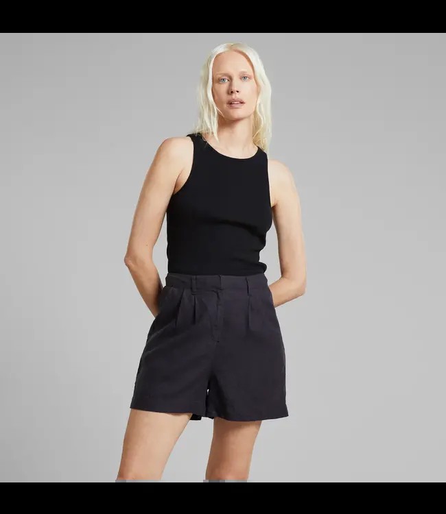 DEDICATED. •• Shorts Djupvik Linen| Phantom Black from De Groene Knoop
