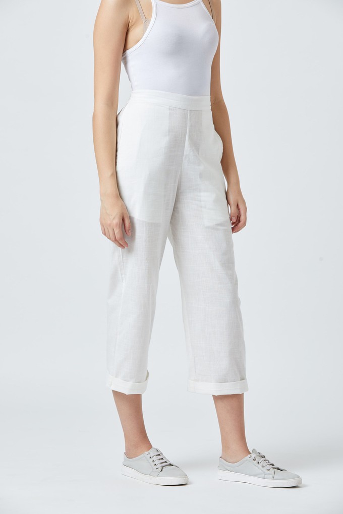 Tapered White Pants from Doodlage