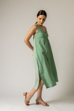 Iris Green Dress from Doodlage