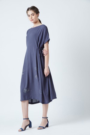Huda Kaftan Purple from Doodlage
