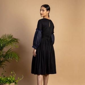Sophia Black Dress from Doodlage