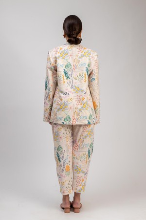 Liza Printed Blazer from Doodlage