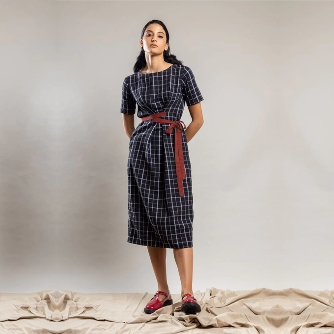 Sue Black Dress from Doodlage